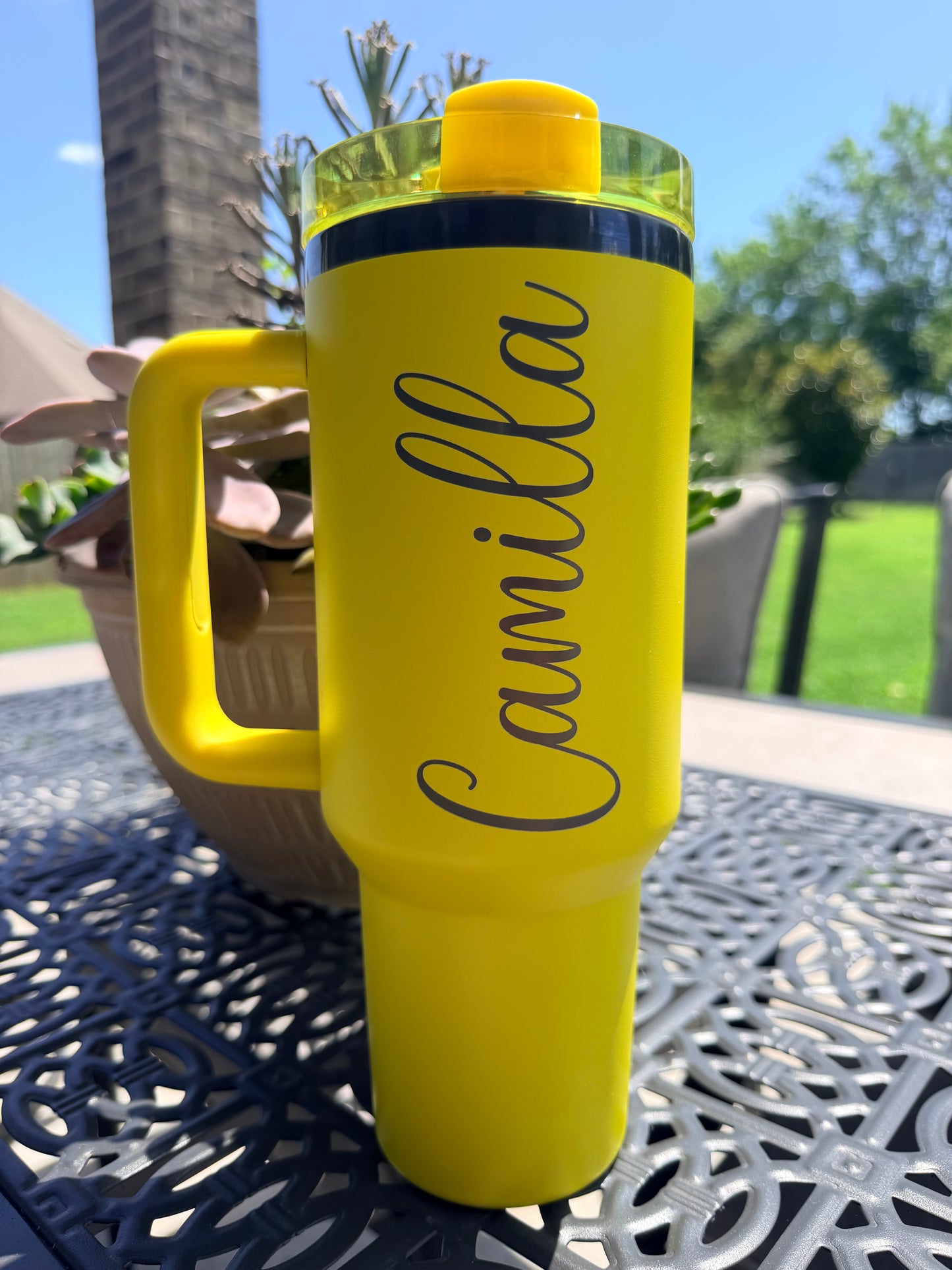 40 oz Custom Engraved Tumbler with Handle – Personalized Name or SVG Logo – Premium Stainless Steel – Gold or Black Engraving