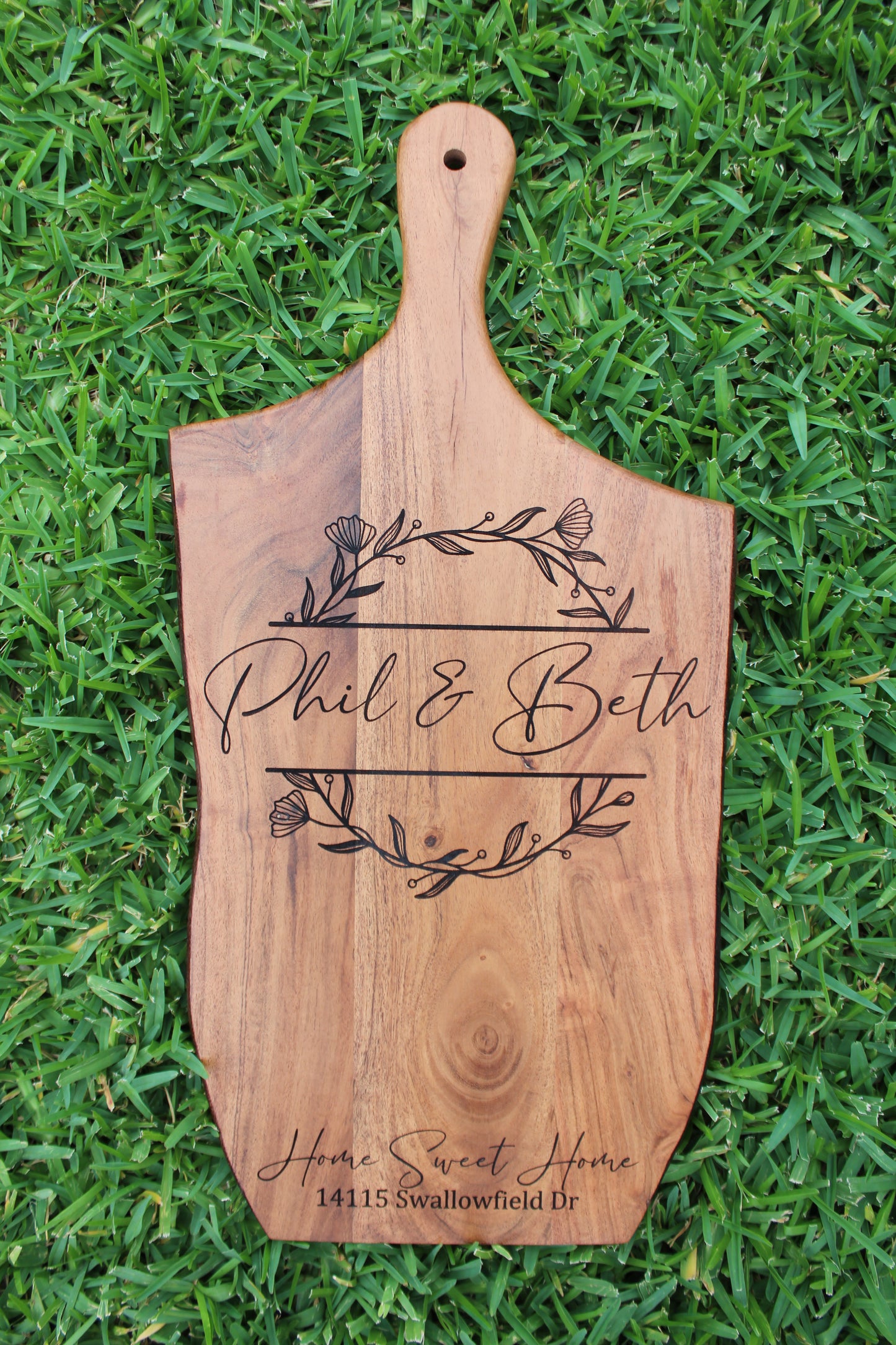 Cutting Board with Handle